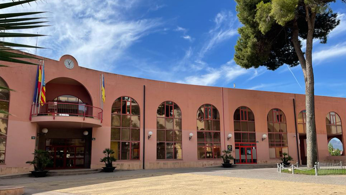 Foto de la fachada del Ayuntamiento de Teulada